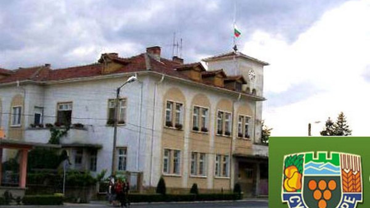 Паника в Сунгурларе: Нови трима болни с COVID-19, запечатват общината 