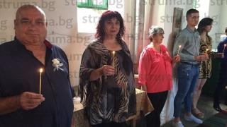 Такава сватба не се бе състояла у нас от 59 г. насам СНИМКИ