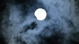 Рядко слънчево затъмнение беше показано от астронавт от МКС СНИМКИ