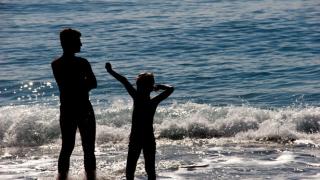Учени посочиха защо е опасно да се къпем в морето