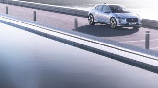 Новият Jaguar I-PACE идва по-интелигентен, по-свързан и с по-бързо зареждане отвсякога 