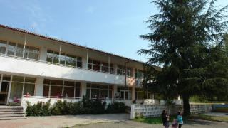Коронавирус пламна и в детска градина заради болна учителка