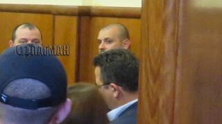 Бургаски ъндърграунд герой пострада при меле в софийския зандан 