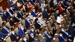Още един бранш с намалено ДДС, депутати гласуваха облаги за...