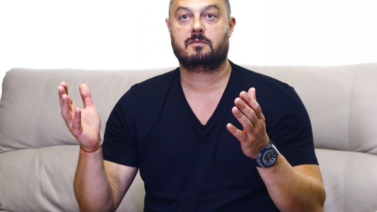 Безвкусно: Бареков се бъзика с Кирил Петков на фона на войната в Украйна
