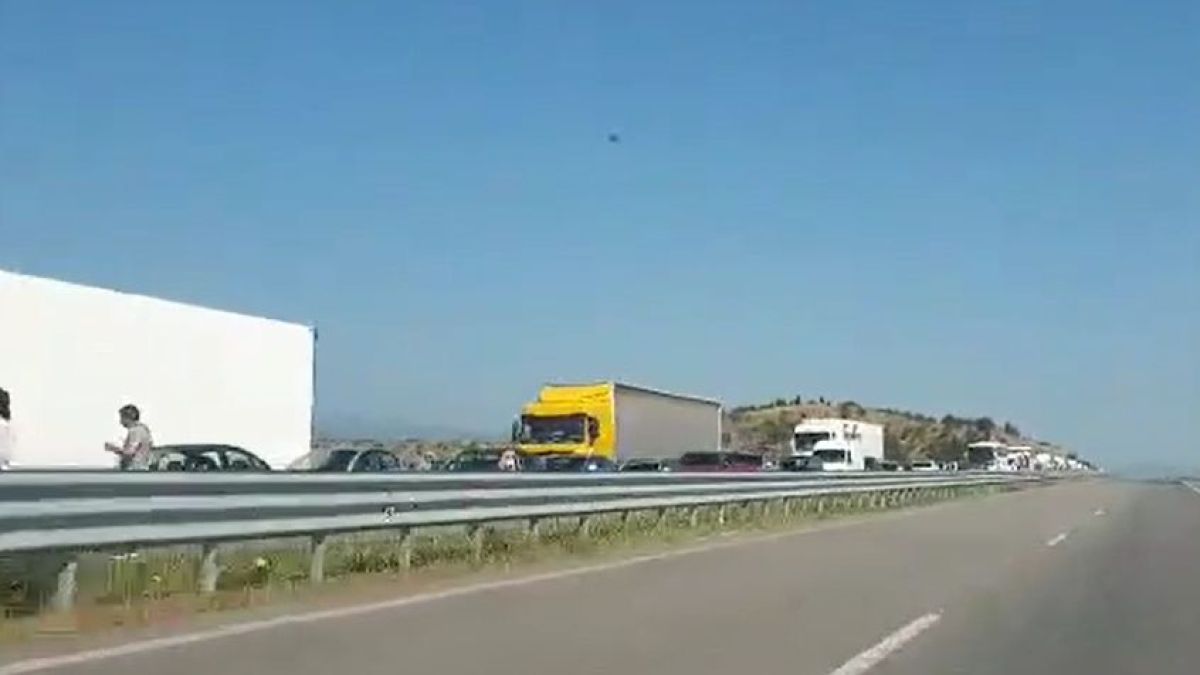 Само в БЛИЦ! На ГКПП Кулата е страшно ВИДЕО