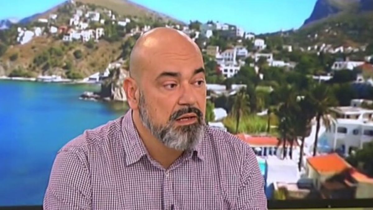 Гръцки икономист: Ако съм българин, веднага бих тръгнал към гръцкото море