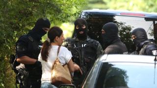 Шеф в ГДБОП смразяващо: Мъж се самоуби край София, докато излъчва на живо във Фейсбук!