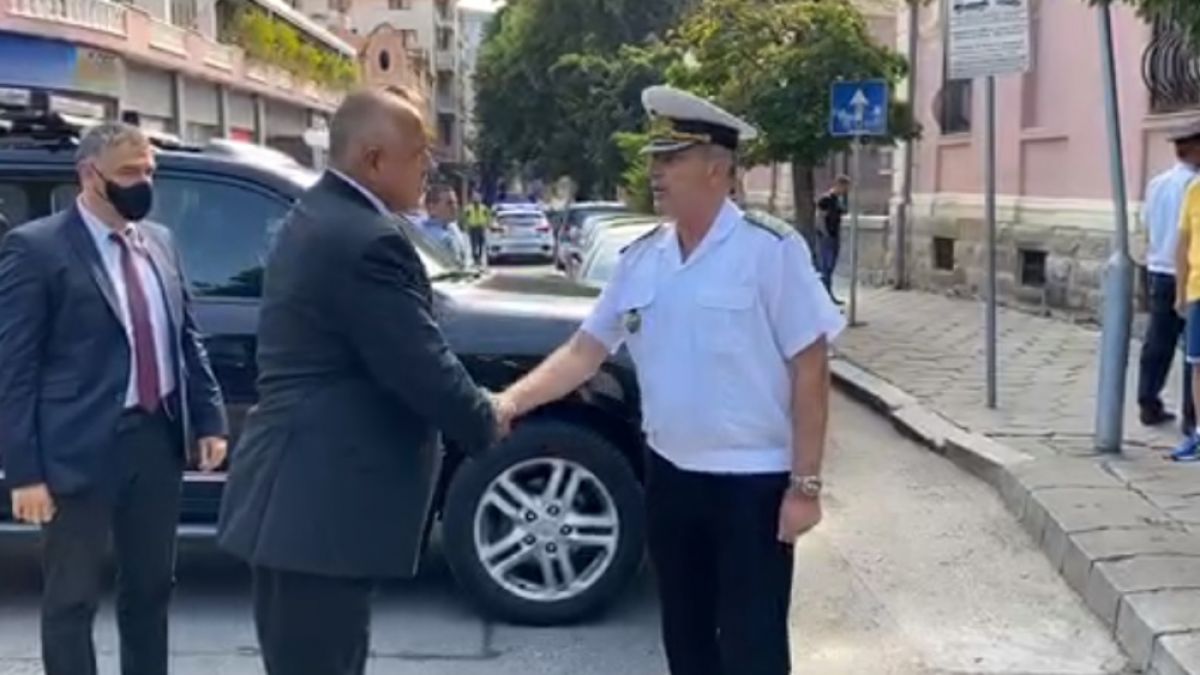 Борисов на празника на Гарнизон Пловдив: Ние сме непобедими, когато ... ВИДЕО