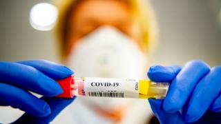Рекорден брой заразени с COVID-19 у нас дори и в събота!