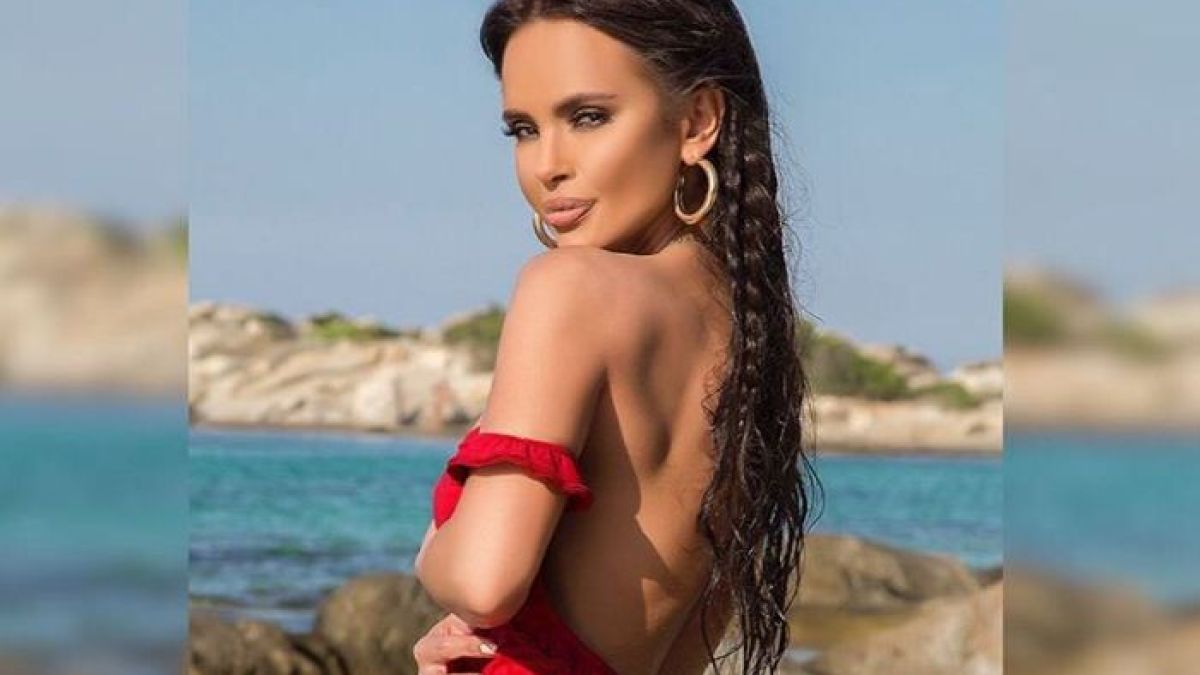 Горещо! Mapия разкри тайната за безупречния си вид СНИМКИ 18+