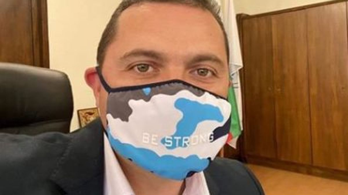 Кметът на Русе болен от коронавирус СНИМКА