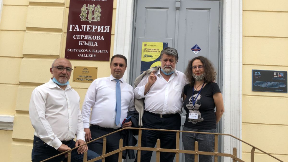 Вежди Рашидов: Местните галерии трябва да имат повече права и отговорности
