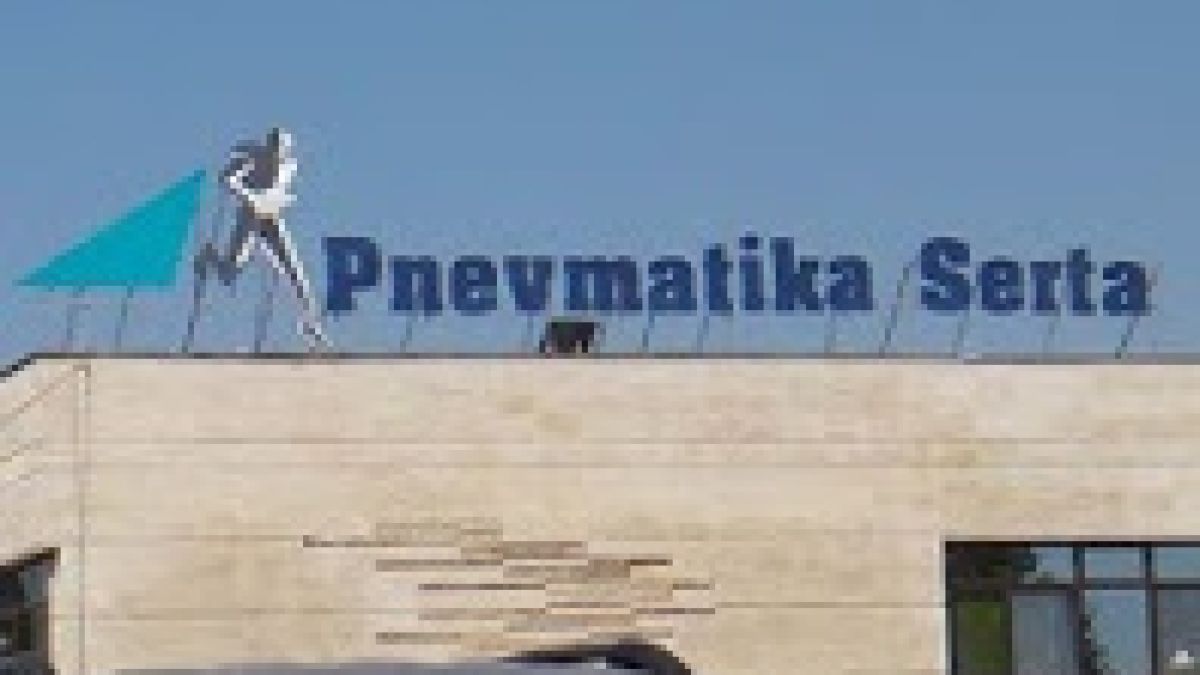 Паника в Кърджали! Тестват над 50 работници в завод заради колега с К-19