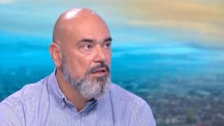 Гръцки икономист: Ако тенденцията у вас се запази, Гърция ще наложи ограничения на българите