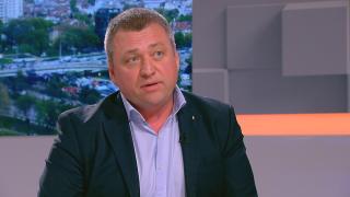 Депутат: "Да, България" плаща по 150 лв. на човек за "Росенец"