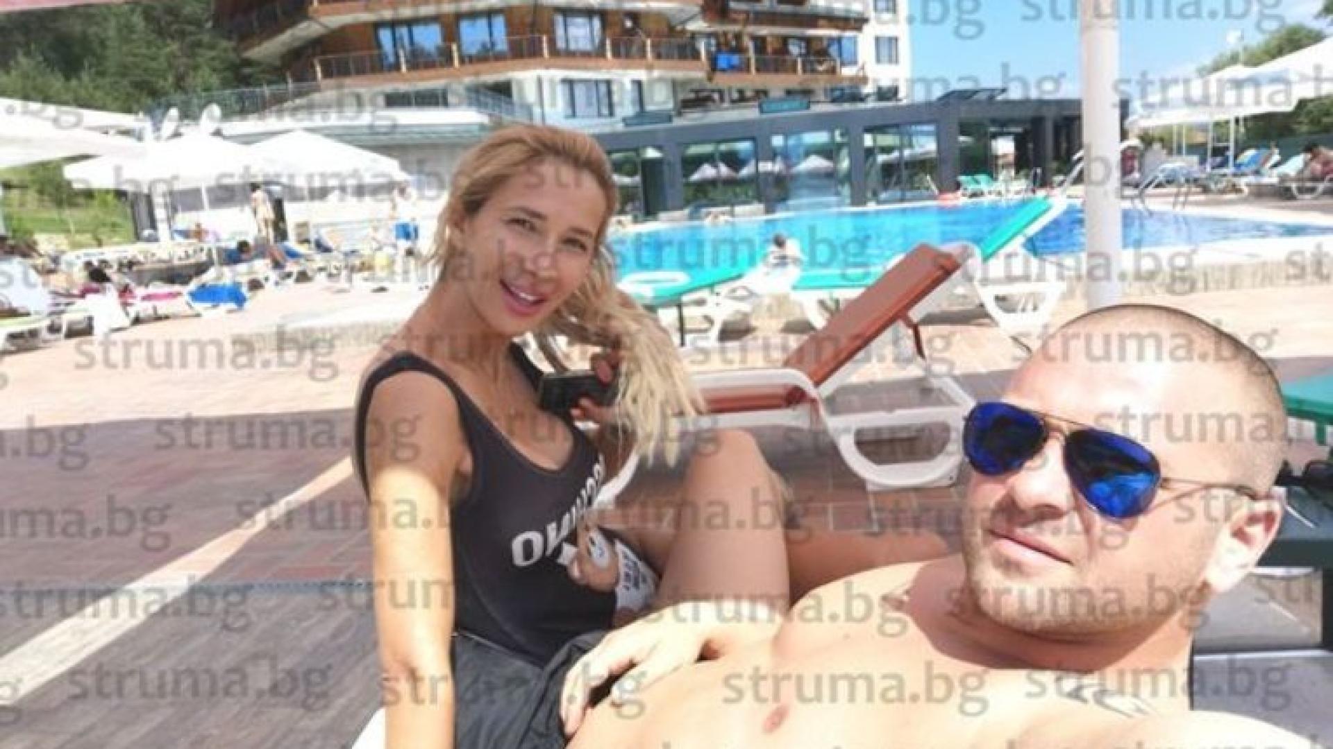 Пластичен хирург да си! Дупнишкият д-р Дашков заби нова блондинка СНИМКИ