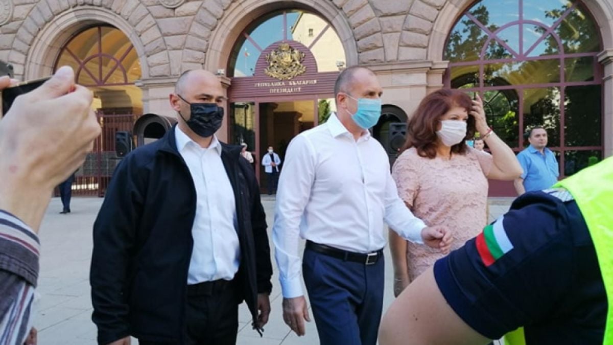 Румен Радев обяви гражданска война на държавата СНИМКИ