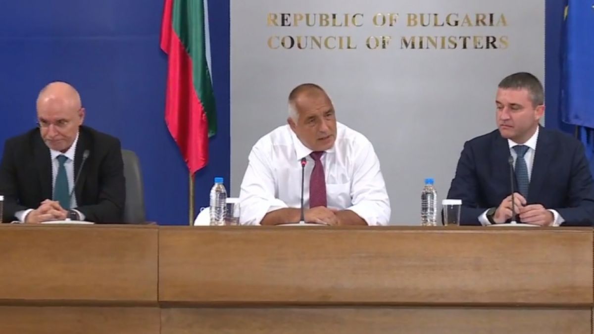 Борисов на извънредния брифинг: Много е трудно! ВИДЕО