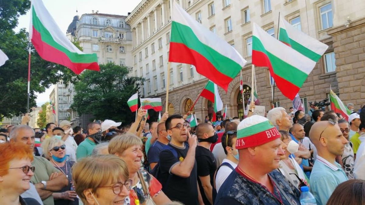 Трети пореден ден на протестите в София