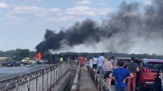 19-годишна шофьорка спасила живота на мнозина в ада на АМ "Тракия"