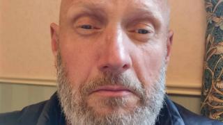 Мъж се самоуби на живо във Фейсбук