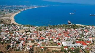 Гърците примамват българите с невиждани морски промоции, за да компенсират PCR теста на границата   