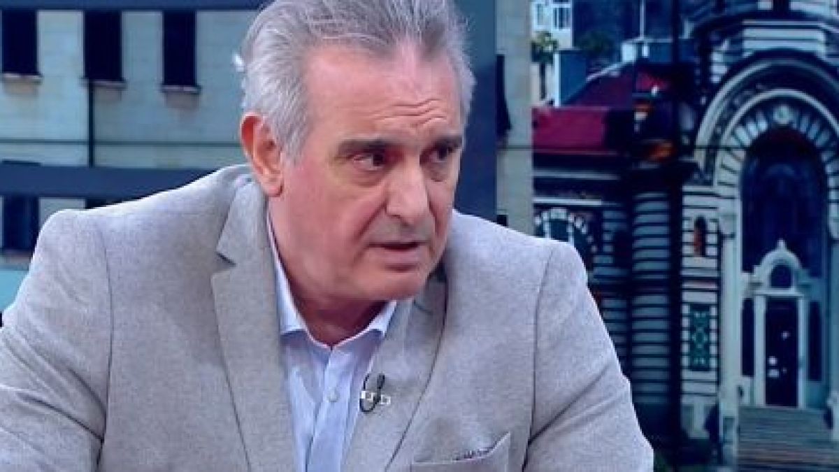 Валентин Касабов изригна срещу Христо Иванов и Малкото Черепче Радев 