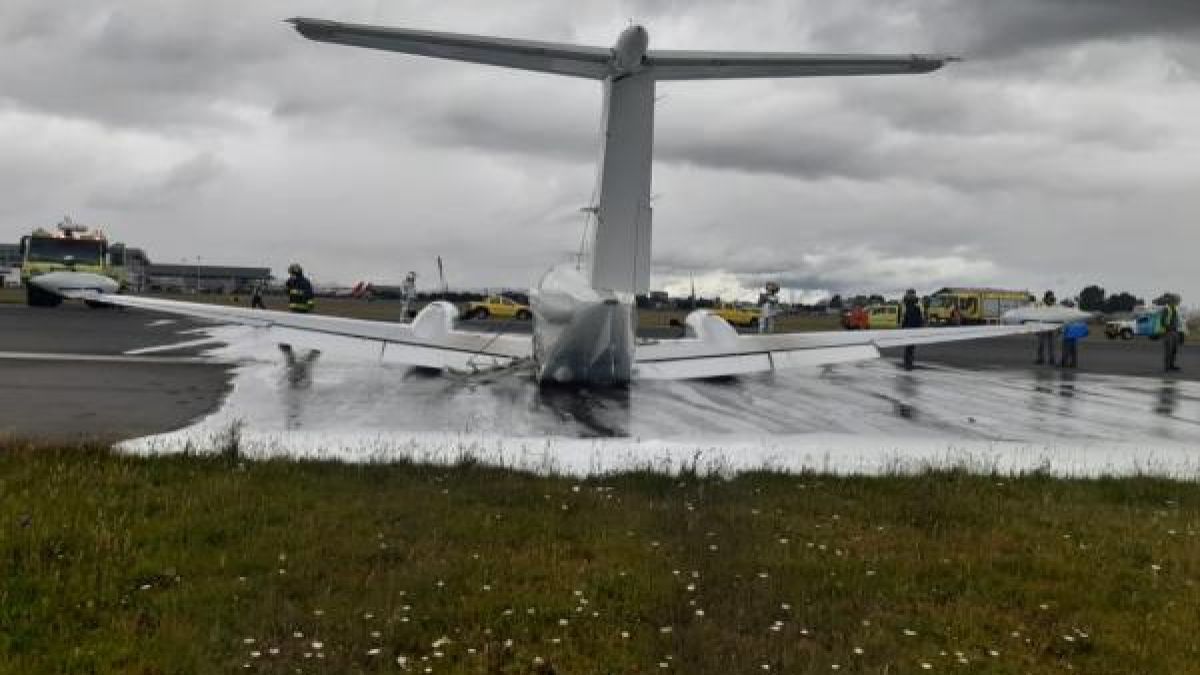 Вижте кошмарното кацане на американски самолет ВИДЕО