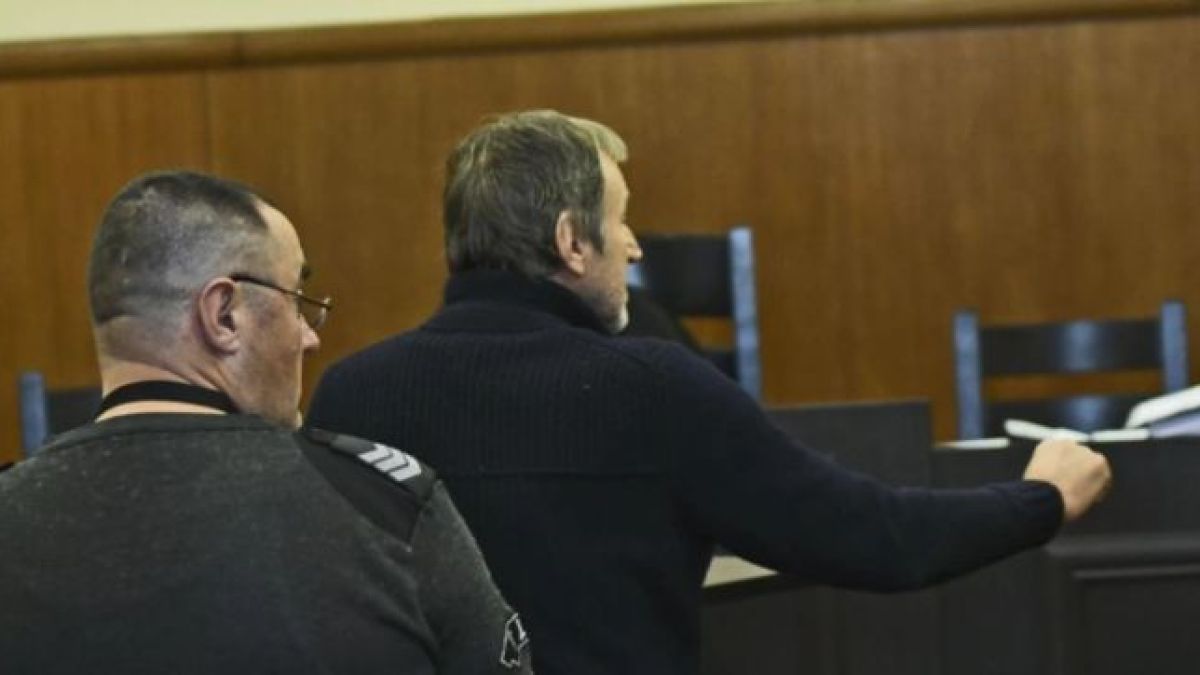 Авер на Божков, помагал му в хазартните шашми, иска свобода