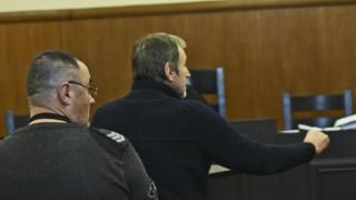 Авер на Божков, помагал му в хазартните шашми, иска свобода