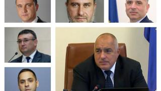 Версия: Шестима министри си отиват, а Борисов ...