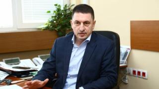 Кои са новите 5 министри - факти и данни 