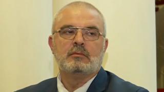 Крясъци и хули между БСП и ГЕРБ преди гласуването на оставките в парламента