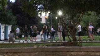 БЛИЦ TV: Голяма смрад по време на протестите в центъра на София
