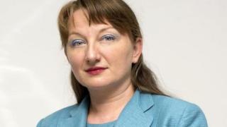 Министър Сачева отговори пред БЛИЦ на Георги Марков и разкри защо няма да падне правителството 