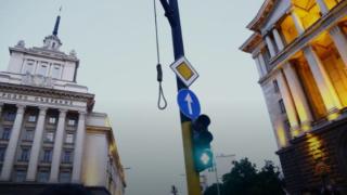 Ще се сепнат ли управляващите - вчера протестиращи арестуваха шофьор, а утре ще бесят ли?! 