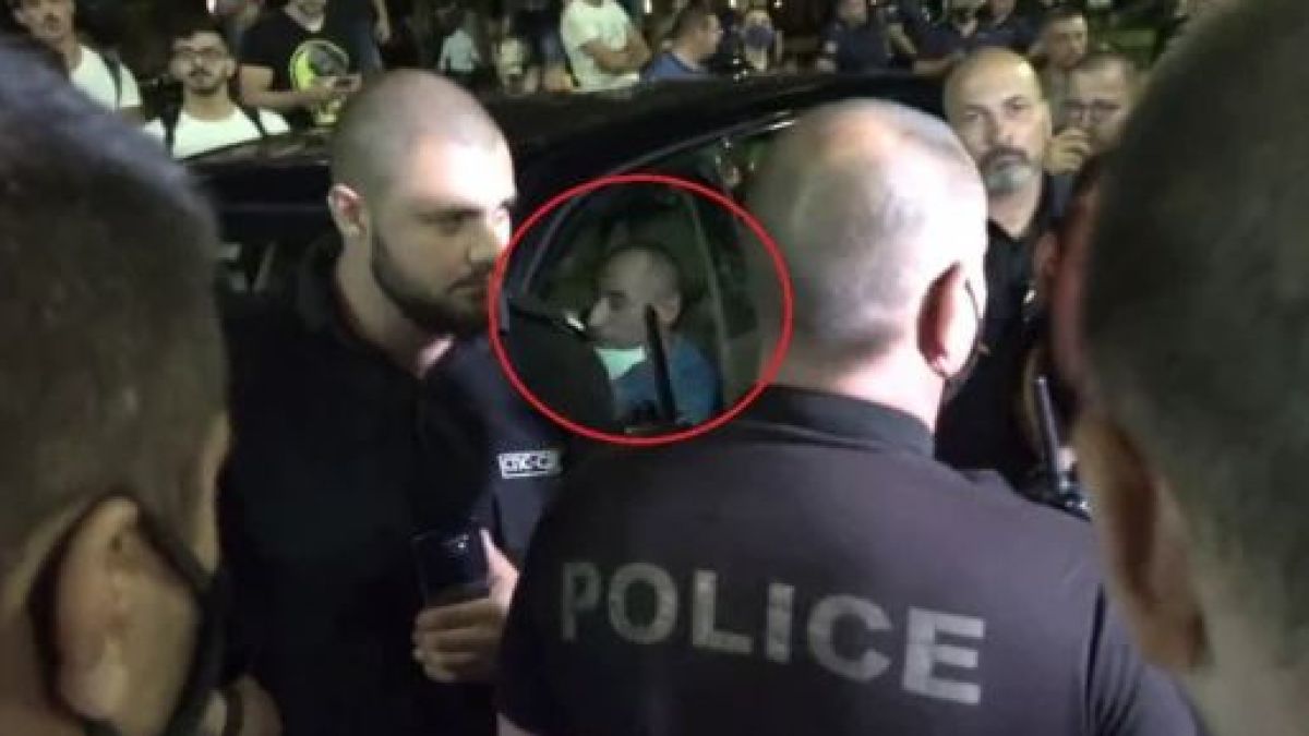 Шофьорът, арестуван от протестърите, проговори за ужаса! Негов приятел шокиращо обяви, че...