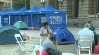 Мрежата клокочи заради блокадата на София! Протестърите скараха софиянци