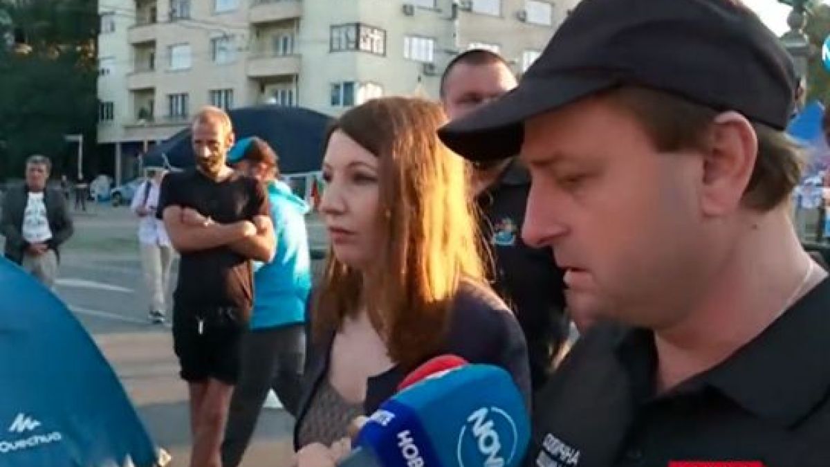 София пак парализирана: Протестъри не пускат градския транспорт, защото целта им била да причинят неудобство! СНИМКИ