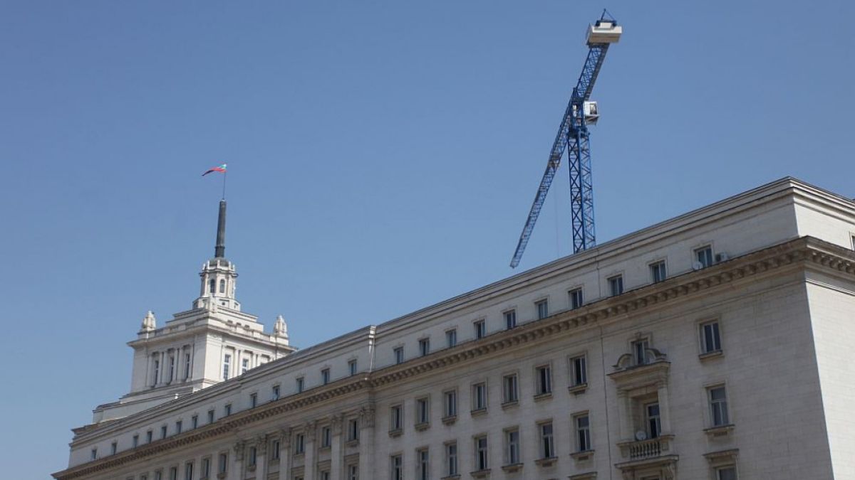 Депутатите днес за последно заседаваха в старата сграда на НС 