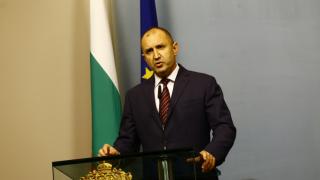 Радев навръх Гергьовден: За да побеждава, България трябва да... ВИДЕО