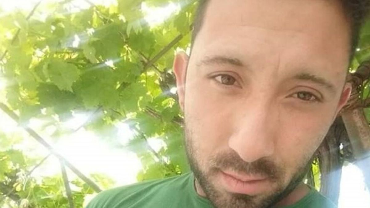 Майка издирва отчаяно сина си 