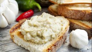 Това е най-вкусната вечеря: Пастет от печен патладжан