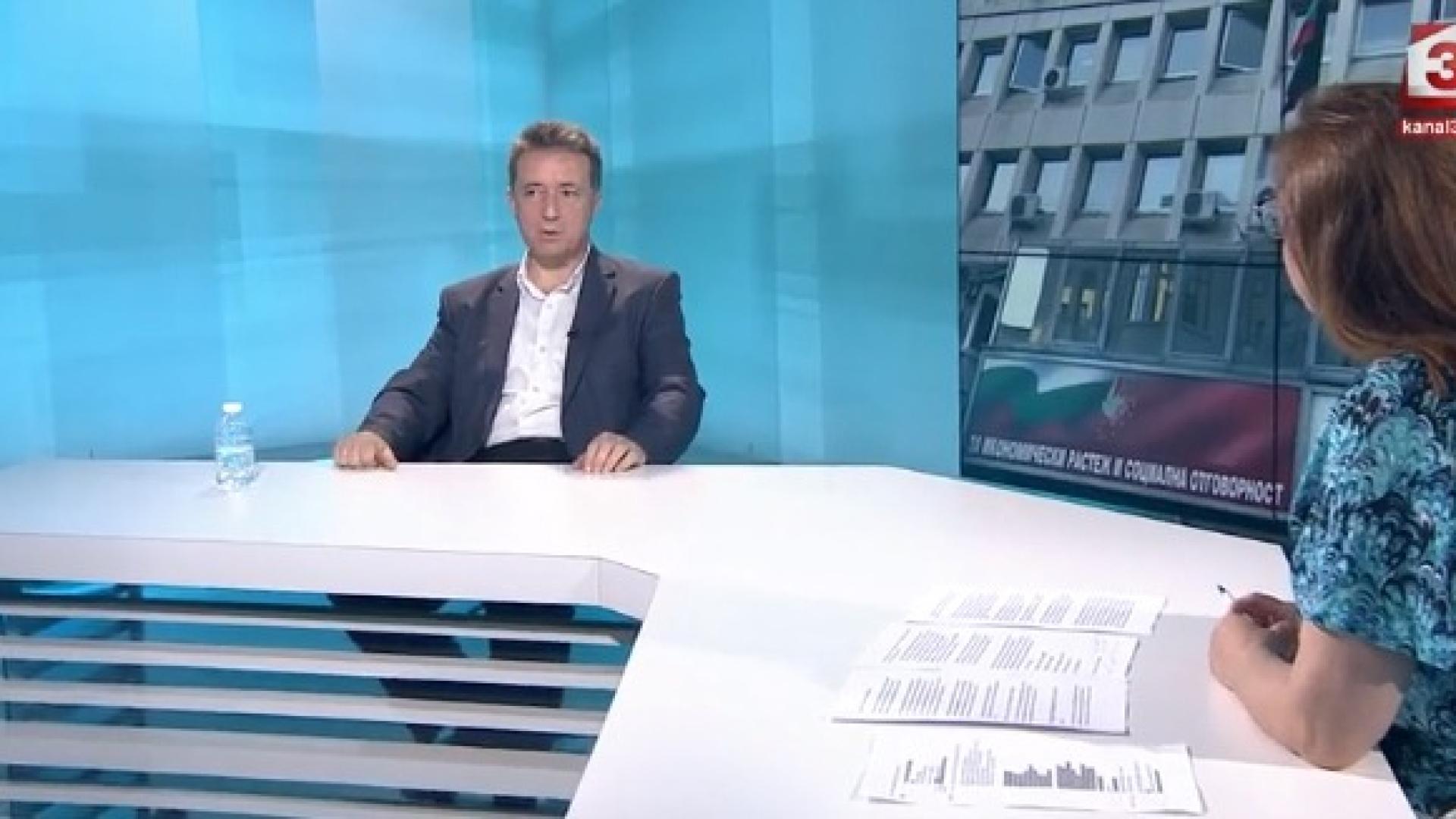 Янаки Стоилов посочи кое е най-наивното искане на протестърите