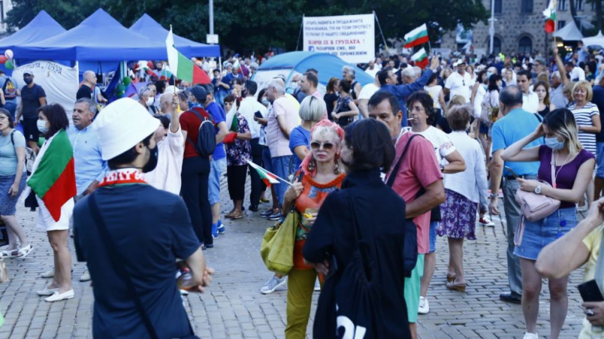 Непротестиращи настояват прокуратурата да подгони протестърите за хулиганство с особена дързост и циничност