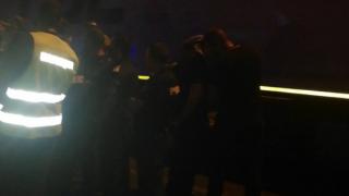 Полицията успя да избута палатките на протестиращите от АМ "Марица" СНИМКИ 