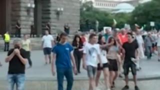28-и ден на протестите, започват подписка срещу палатковите лагери в столицата ВИДЕО 