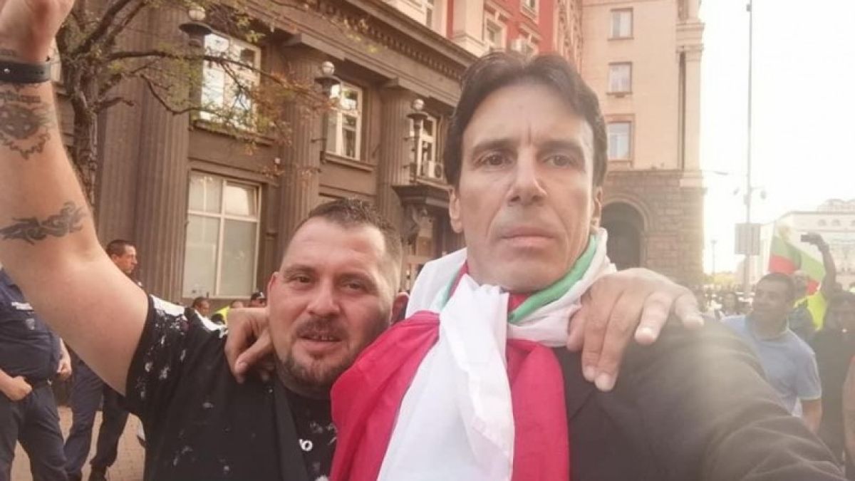 ВИДЕО на „набитите“ протестиращи показва каква жестока провокация готвят срещу ГЕРБ