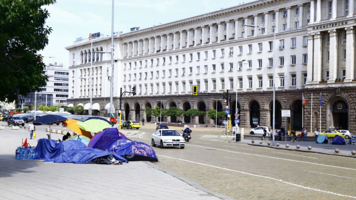 Затварят за над седмица улици в центъра на София заради противниците на еврото
